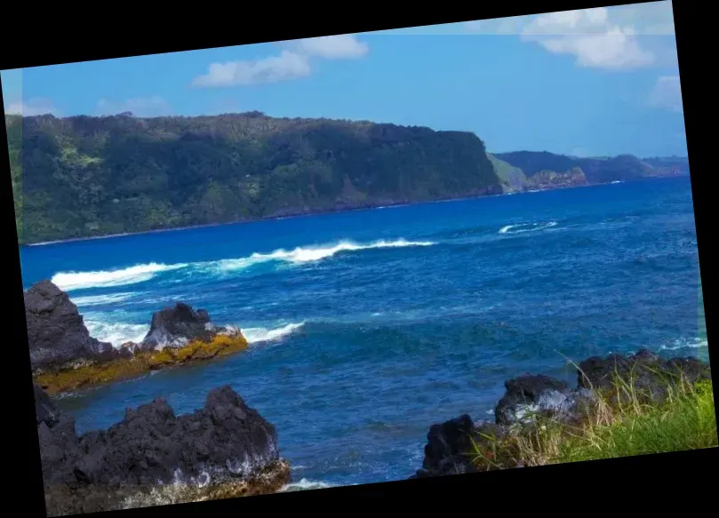 Hike Maui